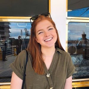 Meet your Posher, Julia